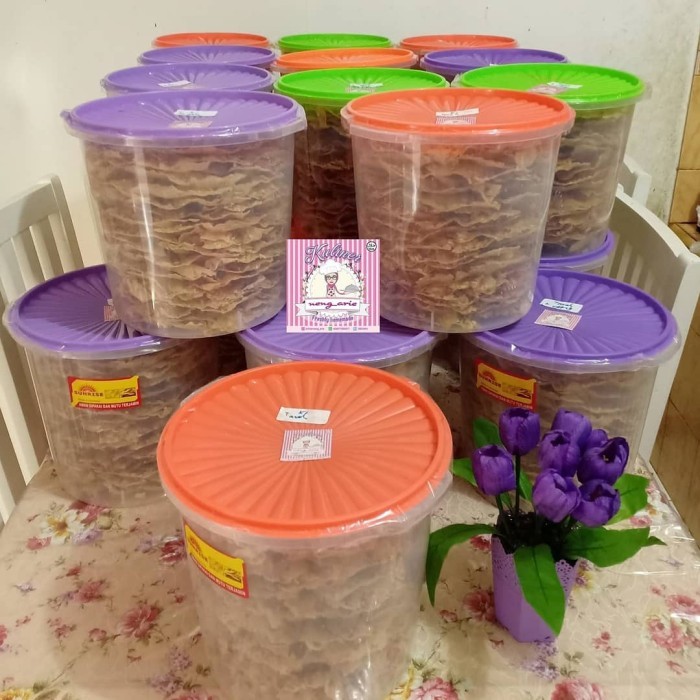 PEYEK KACANG & REBON TOPLES