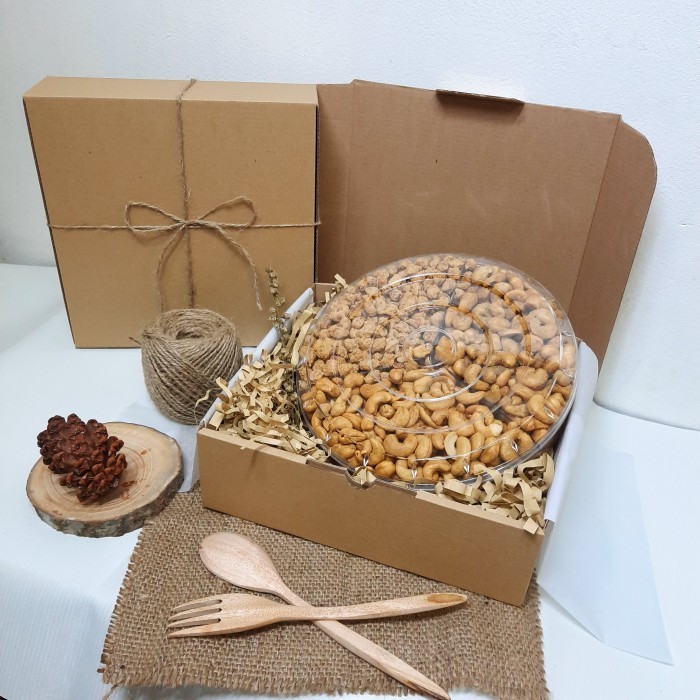 

MIXED NUTS HAMPER (HEALTHY)