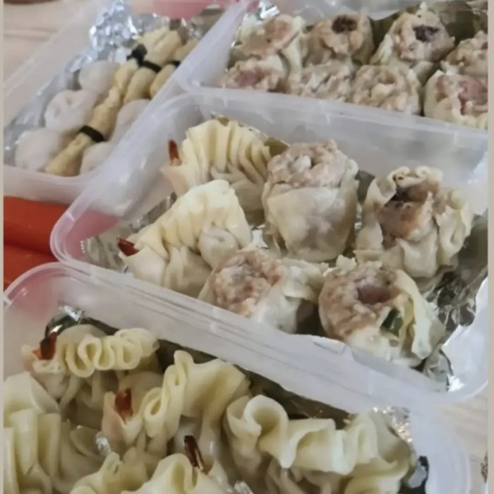 

HAMPERS, LEBARAN, BINGKISAN, IDUL FITRI, PAKET DIMSUM MATANG, MAKANAN