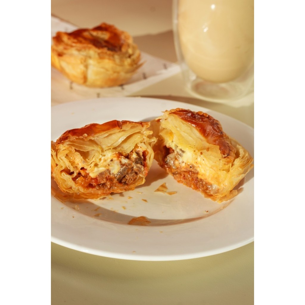 

BRUULE CRUUFF (PUFF PASTRY)