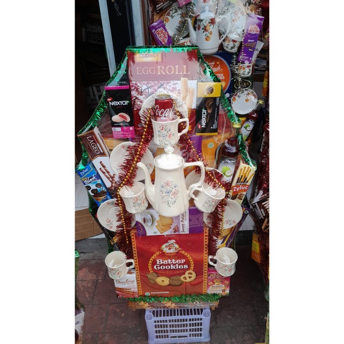 

Parcel Snack Mix Teaset Pecah Belah Hadiah Lebaran