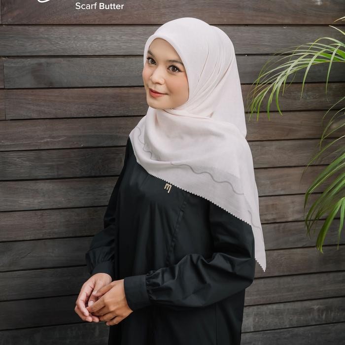 Promo Monel - Hijab / Kerudung Segi Empat - Shereen Scarf