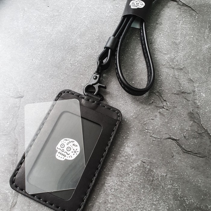 

BDS MARSHAL - HANDMADE LEATHER, MENS LANYARD ID CARD HOLDER