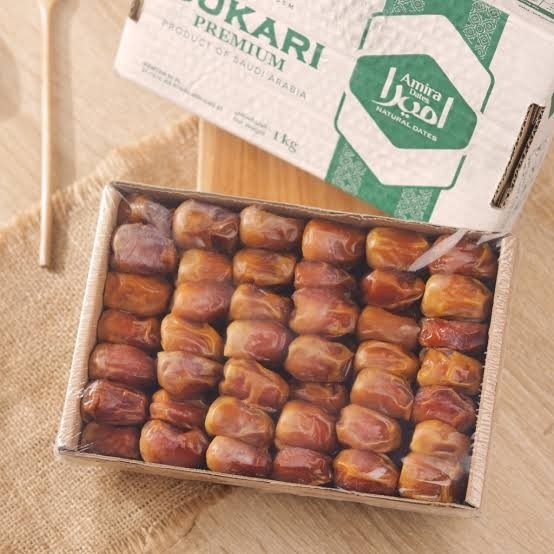 

Kurma Sukari Amira 1kg Grade A Sukari Premium 1 kg Manis Empuk