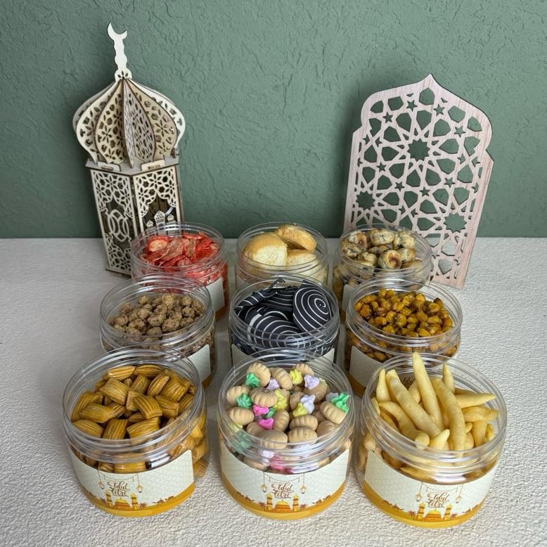 

Cuci Gudang HAMPERS LEBARAN AISHA HAMPERS IDUL FITRI 1 TOPLES 400ML HAMPERS CEMILAN SNACK KUE HAMPERS IDUL FITRI 2024 Murah
