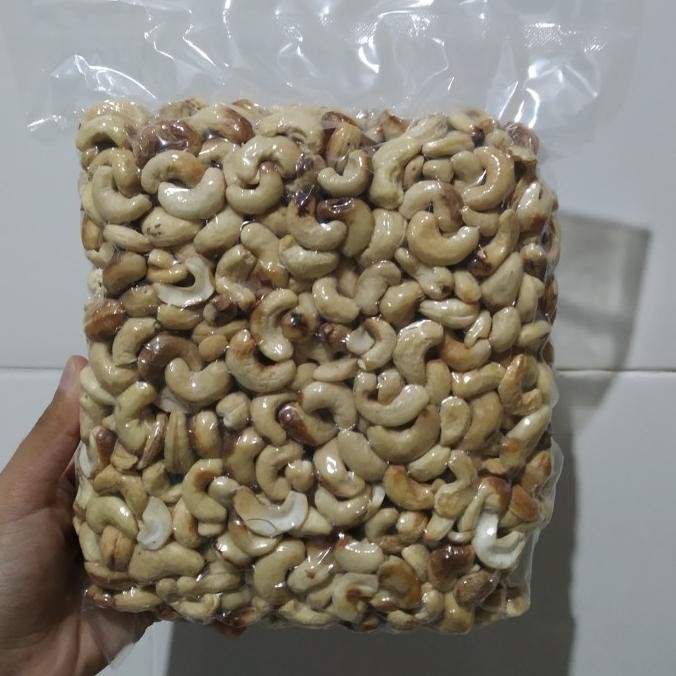 

Kacang Mede Wb 1Kg Mentah