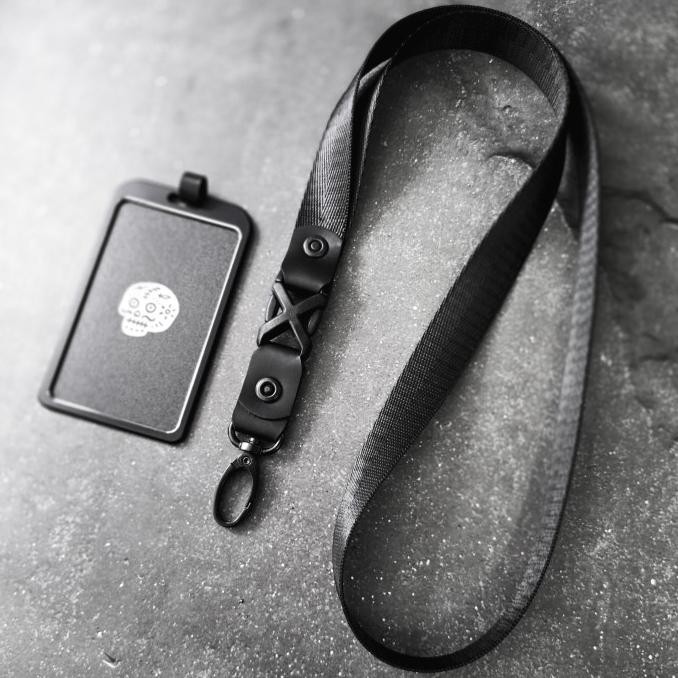 

URBAN - BDS ORIGINAL LANYARD CARD HOLDER