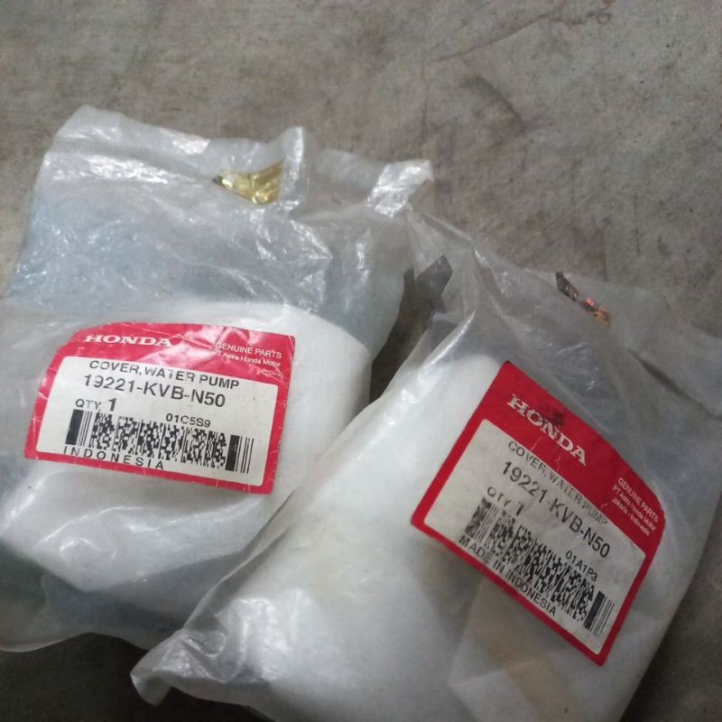 19221KVBN50 – TUTUP WATER PUMP, COVER WATER PUMP VARIO 110 TECHNO ORI AHM