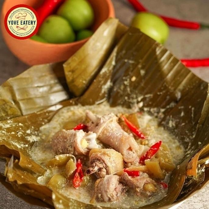 

READY GARANG ASEM AYAM KAMPUNG (TIDAK BUNGKUS DAUN)