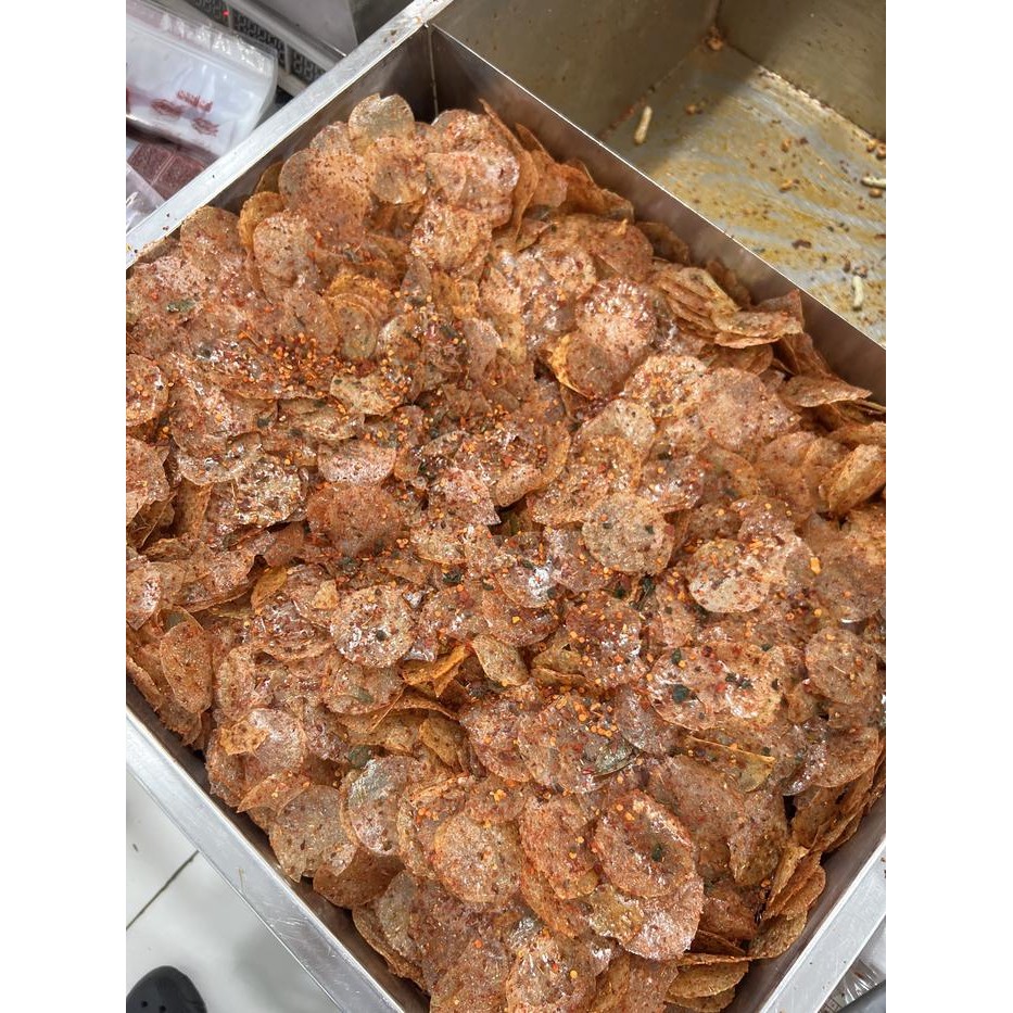 

BERKUALITAS Keripik Kaca 500 Gram (Cabe Merah/Cabe Ijo) - Sajodo Snack & Food Pedas Kripik