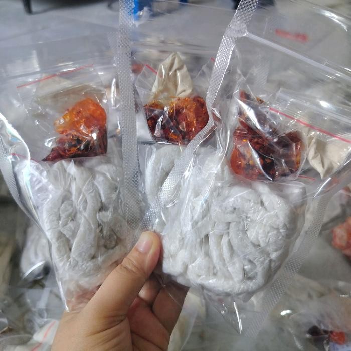 

NEW Cirambay Pedas Gurih Chili Oil Makanan Standing Pouch - Sensasi Pedas yang Nikmat - Peach, Food