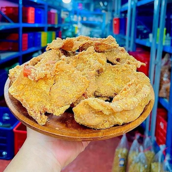 

TERBATAS Kulit Ayam Goreng Crispy Keripik Kulit Snacks Food Pedas Kripik