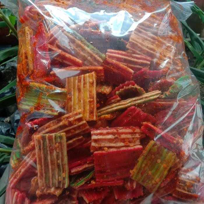 

GRATIS ONGKIR (CEMILAN BARU) SEBLAK KERUPUK SISIR WARNA WARNI PEDAS DAUN JERUK KEMASAN 500GRAM