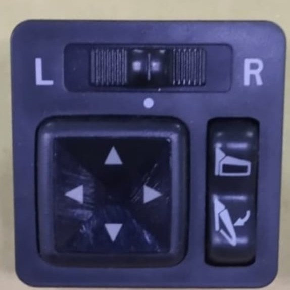 Saklar Retract Spion Galant Hiu Laik Pakai