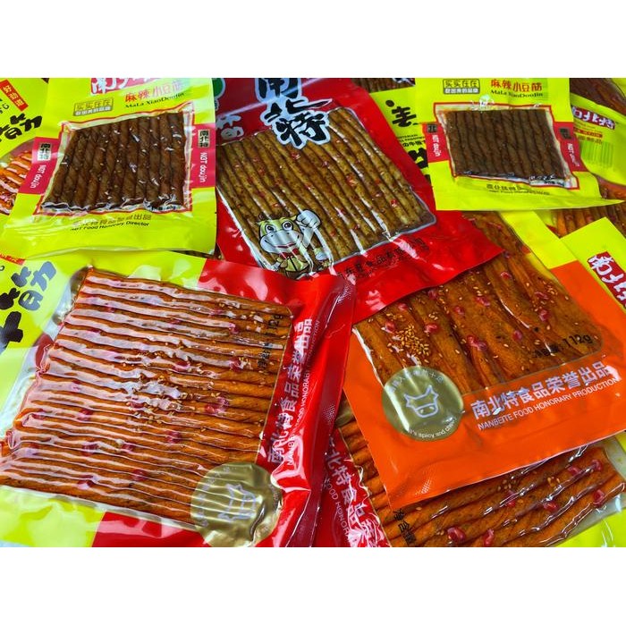 

LIMITED EDITION MAKANAN CEMILAN INSTAN Food Ayam lantio varian rasa gurih dan pedas 112g