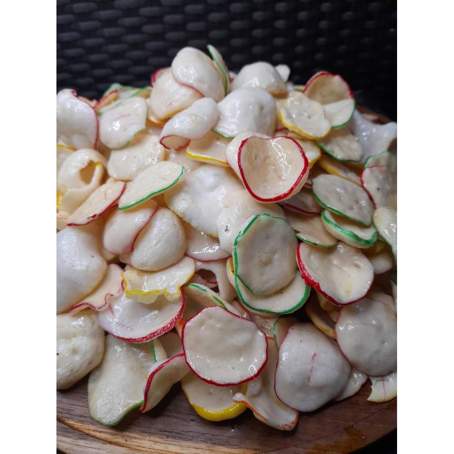 

TERUJI KRUPUK SEBLAK 1 BALL ISI 2 KG / KRUPUK WARNA / ANEKA KRUPUK GORENG Food Snacks Pedas Makaroni