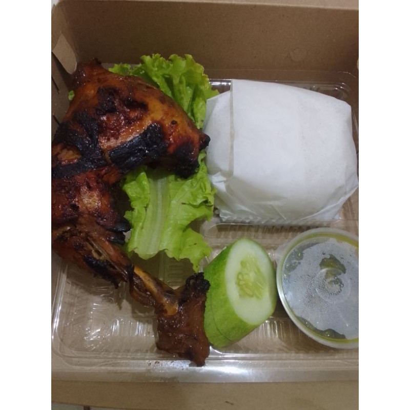 

nasi box ayam bakar/goreng
