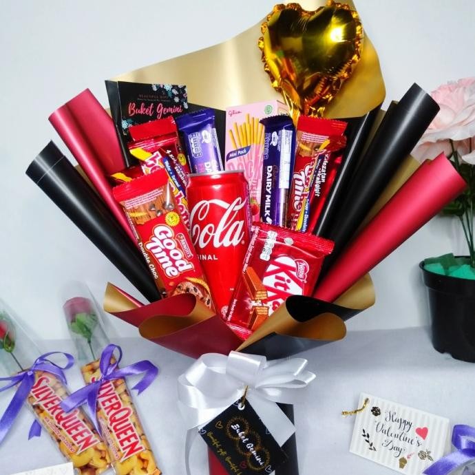 

Siap Kirim Buket, buket coklat, buket snack, buket wisuda, valentine, buket bunga