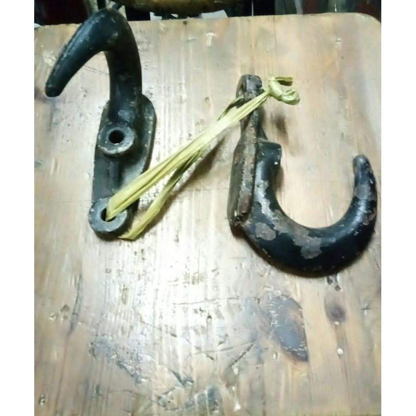 Tanduk depan jeep CJ7 original Original dan Terpercaya