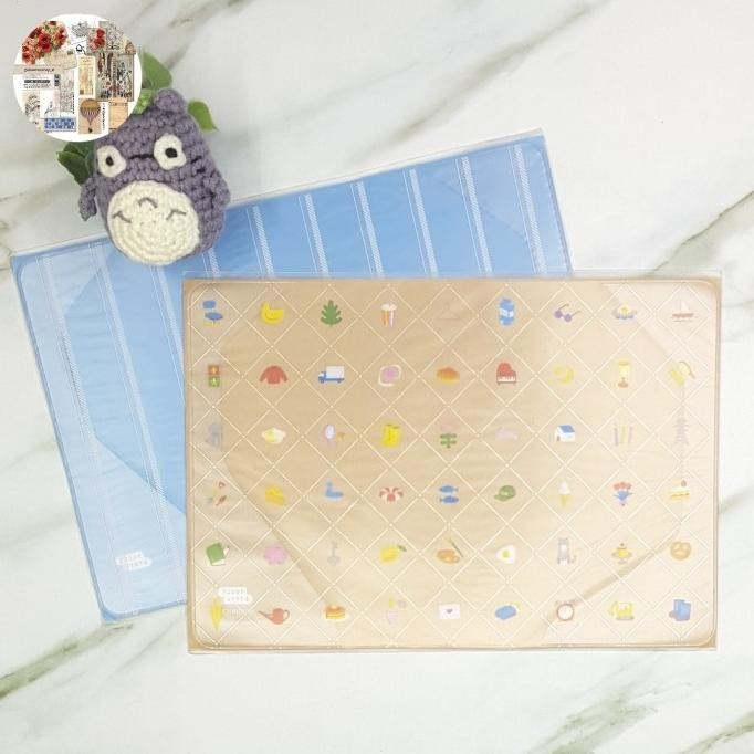 

Hobonichi Techo clear cover on cover A6 & A5. Hobonichi PVC cover. Sampul PVC hobonichi, stalogy, midori