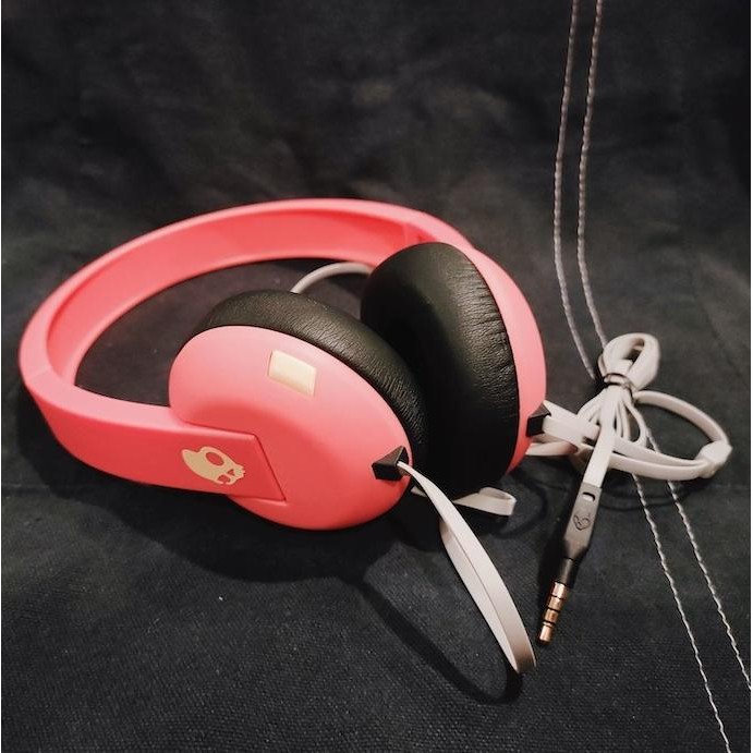 Wired Skullcandy Uproar Super Bass Headphone with c No Box