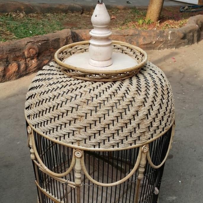 Kandang / Sangkar Rotan Mataraman Jeruji Hitam Perkutut