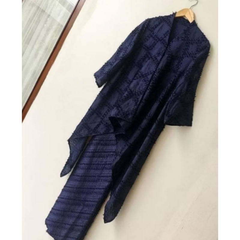 set outer kebaya rok lilit tenun bulu navy
