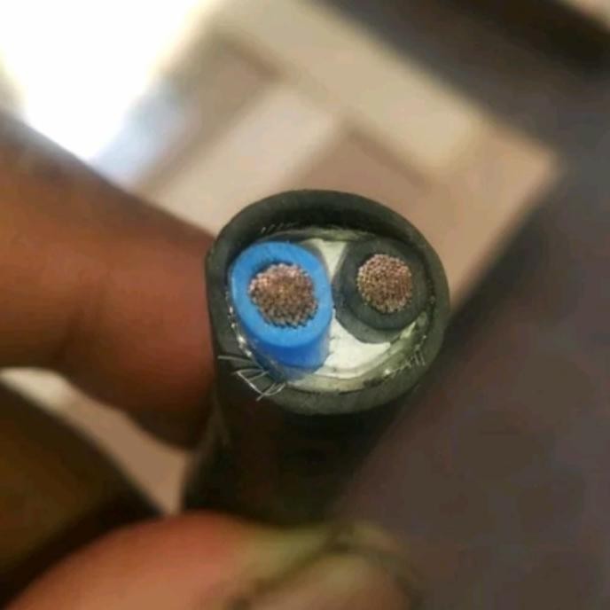 Terjangkau Kabel Vw-1 Awg10 Panjang 15Meter 2X6Mm Tinned Cooper With Mc4 Conector