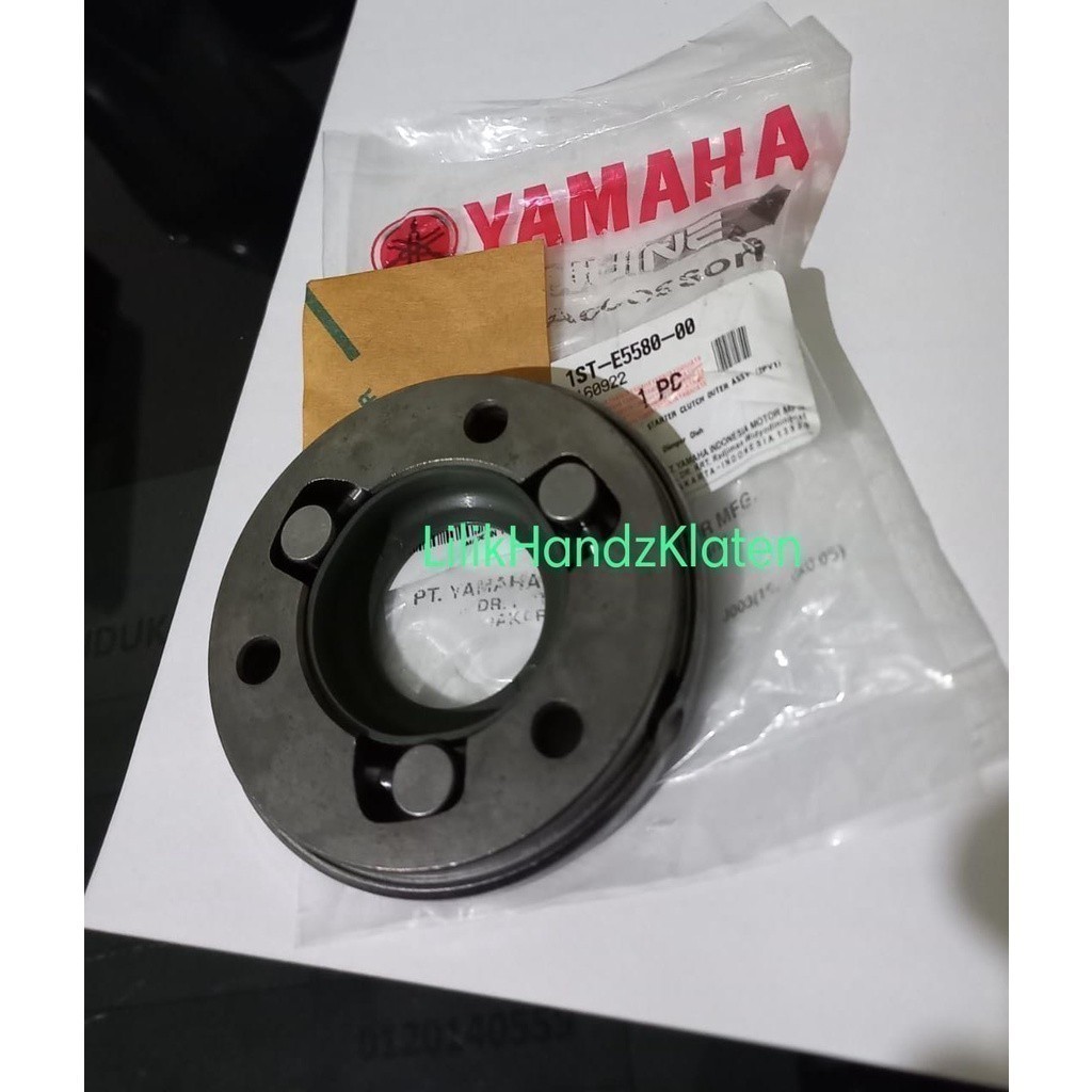 #582. 1ST-E5580-00 / 2TP-E5580-00 ONE WAY STARTER CLUTCH OUTER ASSY MX KING VIXION
