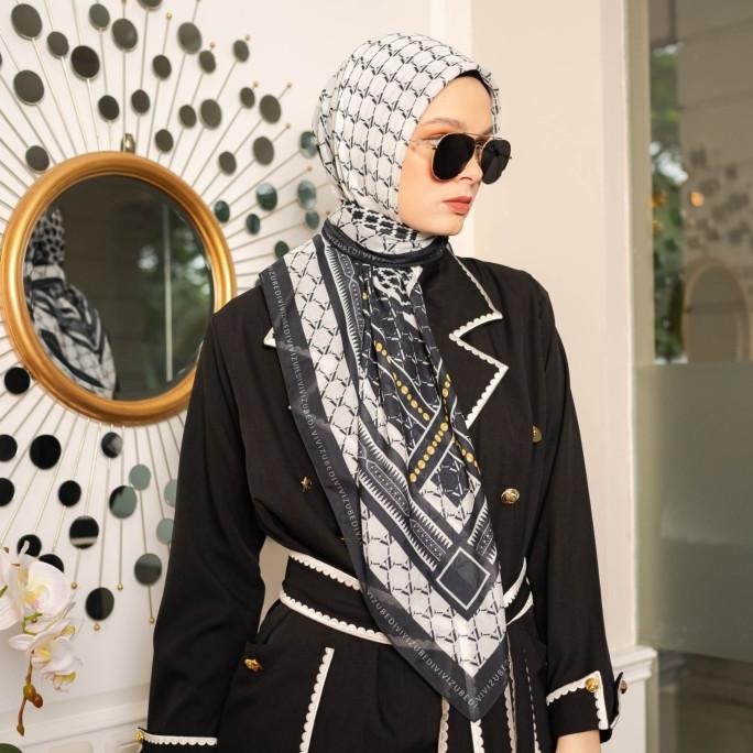 VZ Quimby Scarf Vivi Zubedi New York Season Collection