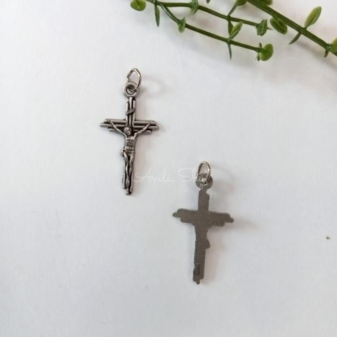 

Silahkan Order] Salib Bandul Cross Triple Lidi Rohani Katolik