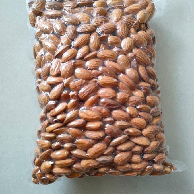 

(Good) Natural Kacang Almond Raw (500 gr)