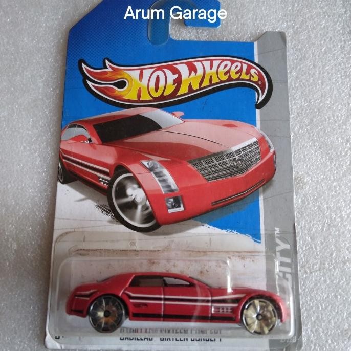 Hot Wheels Cadillac Sixteen Concept. Card HW City - 2013. Street Power Series.