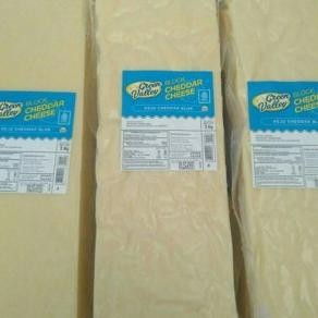 

Murah Keju Blok Cheddar Green Valley 1 Kg Repack - Natural Cheese/Keju Asli