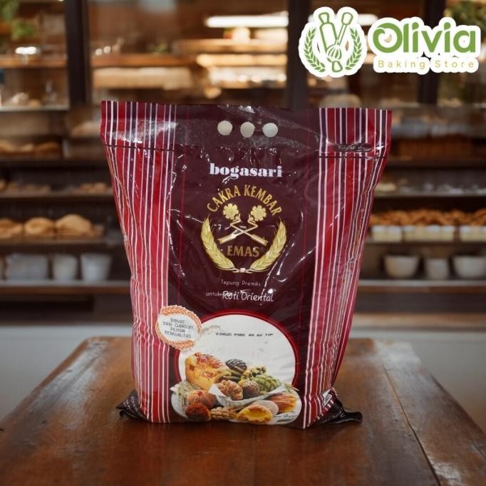 

Sale Tepung Terigu Cakra Kembar Emas Bogasari Premium Oriental 5Kg