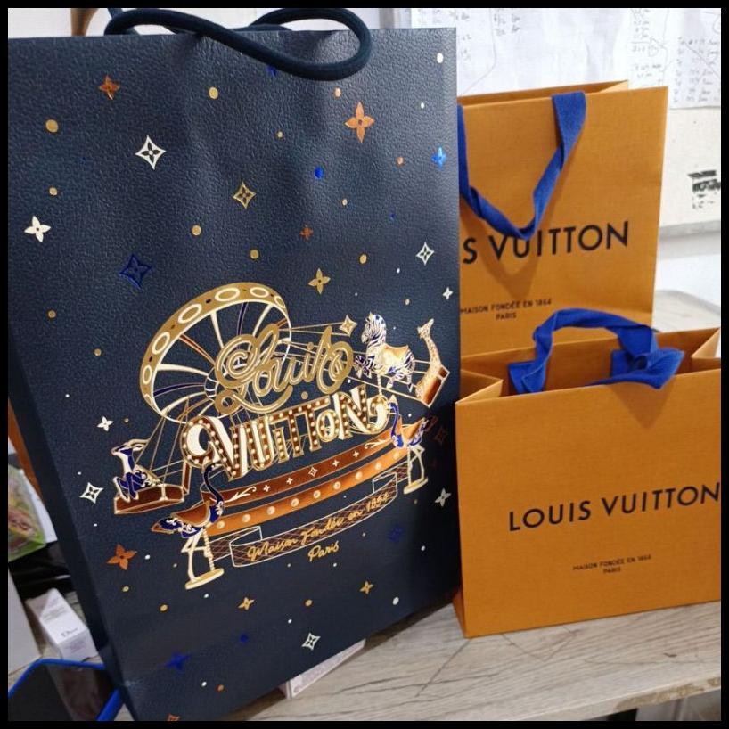 

Ready Paper Bag Lv Original Ukuran L {Terlaris|Best Seller}