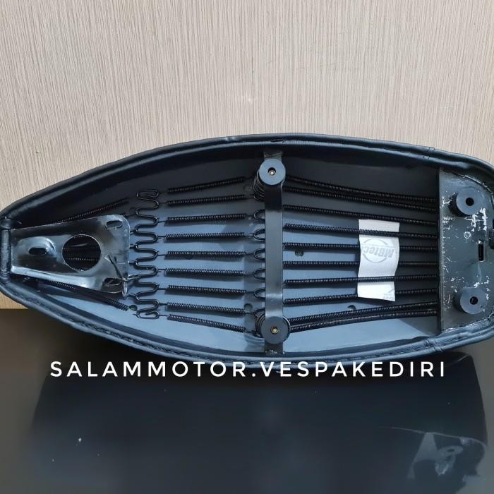 Jok Panjang Vespa Piaggio Lis Putih Mbtech Fullper Super Px Ps Spr Original Dan Terpercaya