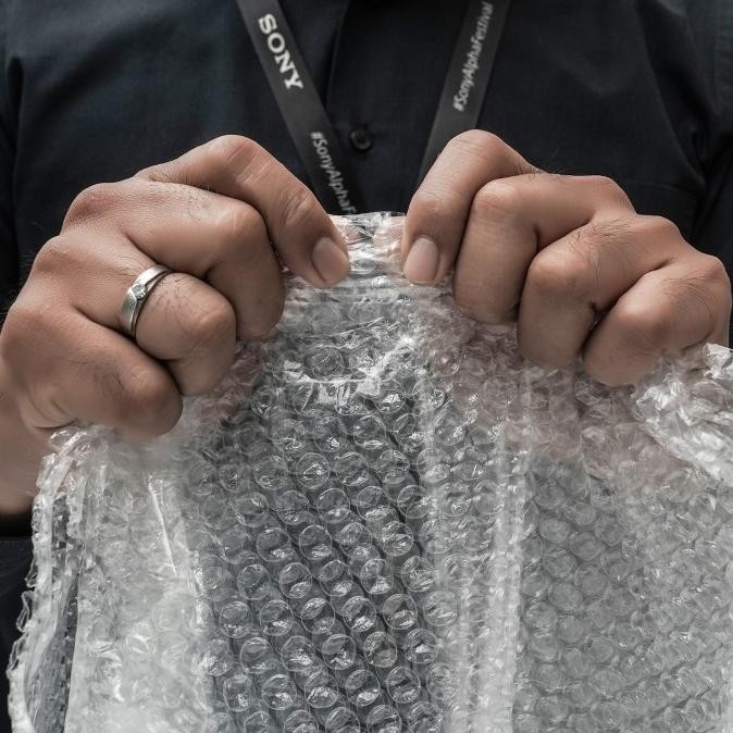 

Bubble Wrap 30cm x 50meter HITAM PREMIUM Bubblewrap TERMURAH / ROLL murah