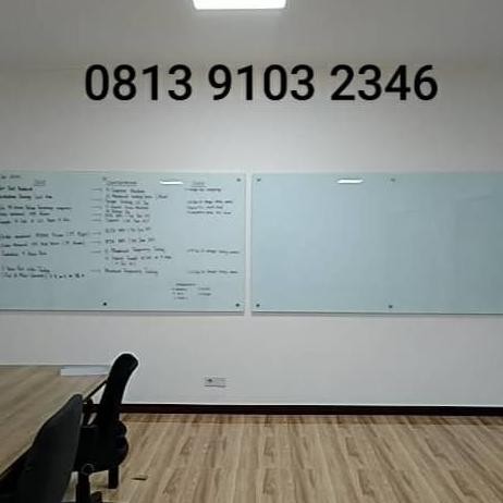 

HARGA DISC - Glassboard uk.120x240cm (8mm) / Papan Tulis Kaca