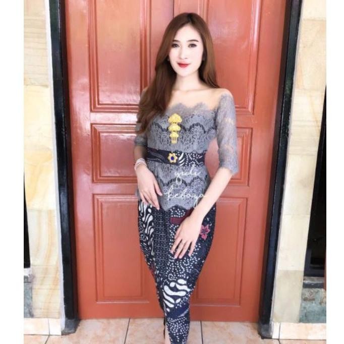 ''Terlaris" Set Kebaya Bali Leher Sabrina Modern | Kebaya Modern Indonesia