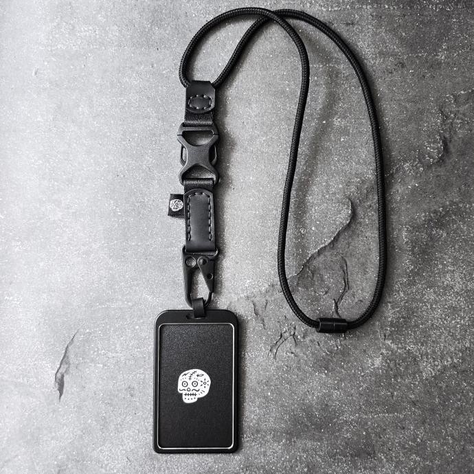 

ready Raid Iron - BDS quick release lanyard ID card Holder murah