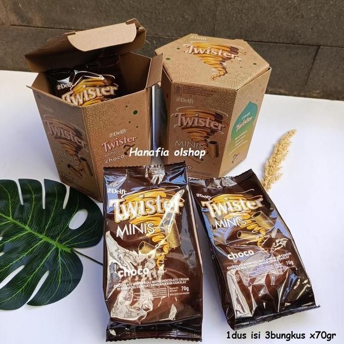 

PROMO Delfi Twister Minis 3x70gr Chocolate Stick Wafer Roll Choco / Black Astor dengan isian krim pasta nUg