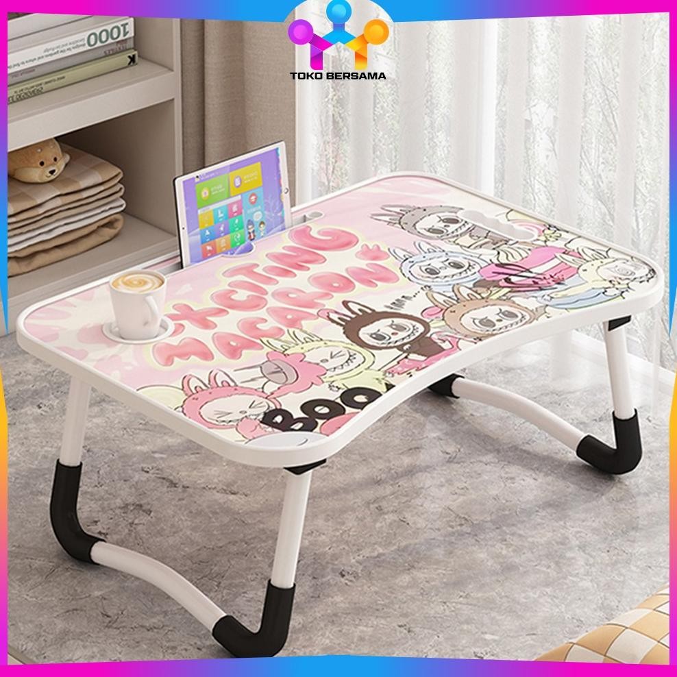 

MEJA BELAJAR ANAK KARAKTER LABUBU MULTIFUNGSI MEJA LIPAT LAPTOP LABUBU PORTABLE / MEJA BELAJAR LABUBU FOLDABLE TABLE JUMBO TOKO BERSAMA C1209