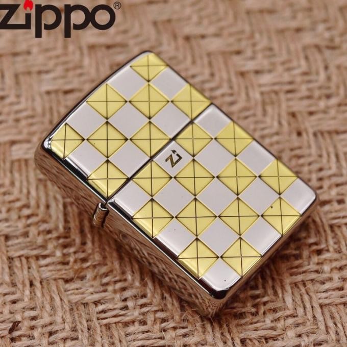 Korek Api Roda Model Zippo Silver Motif Square Grid Papan Catur 3845-42 Terbaru