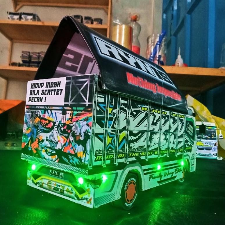 Miniatur Truk Oleng WAHYU ABADI 02 Size P30cm Full Variasi Lampu Terpal Mainan Anak Hobi Dan Koleksi