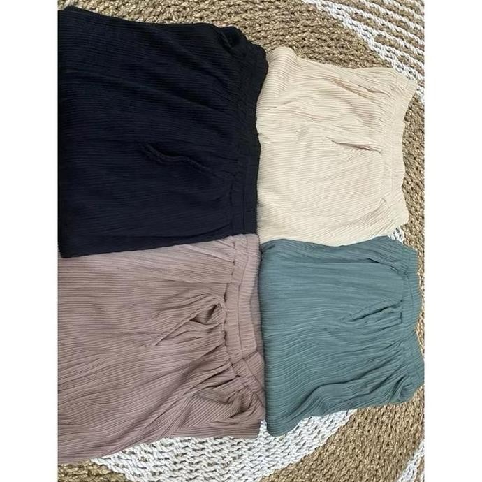 Kulot uniqlo plisket cantik