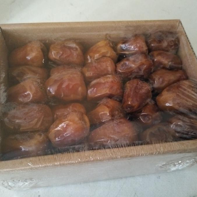 

Grosir Kurma Sukari Ranuna Premium 1Kg