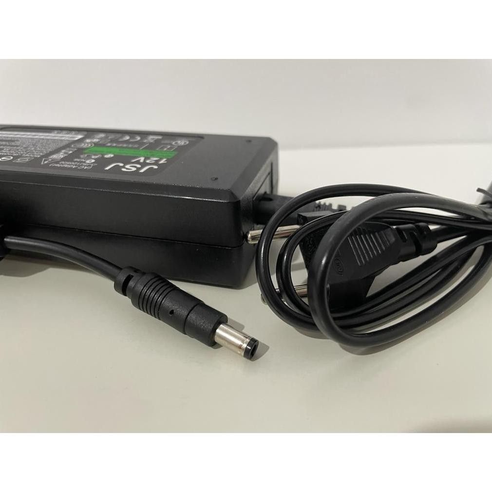 Adaptor 12V 5A / Adaptor 12 Volt 5 Ampere