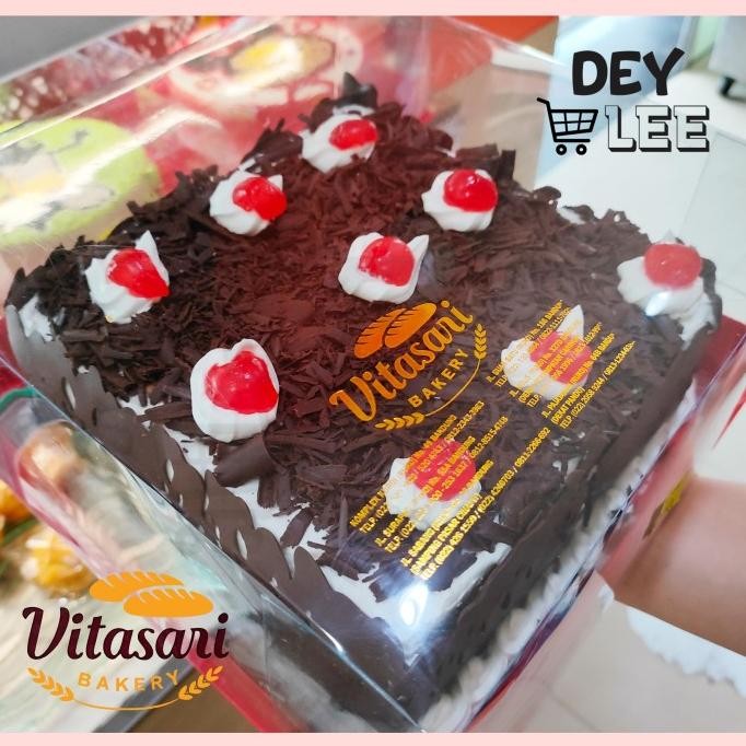 

Sale Vitasari Black Forest Birthday Cake Persegi Kue Ulang Tahun