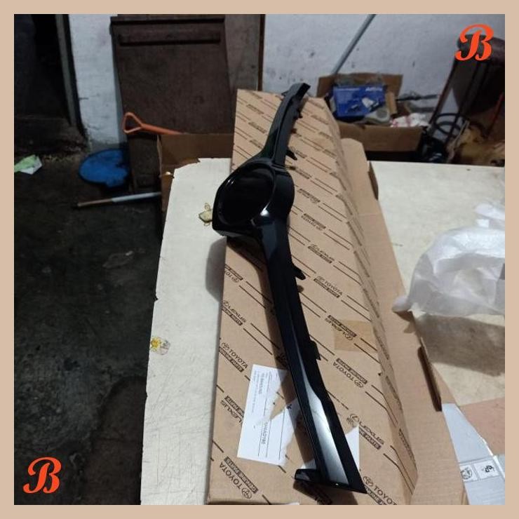 [GGT] Garnish bemper atas Agya 2020-2021 original